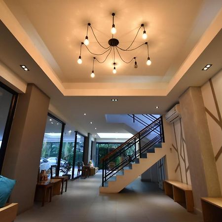 B Boutique Residence Surat Thani Exteriör bild