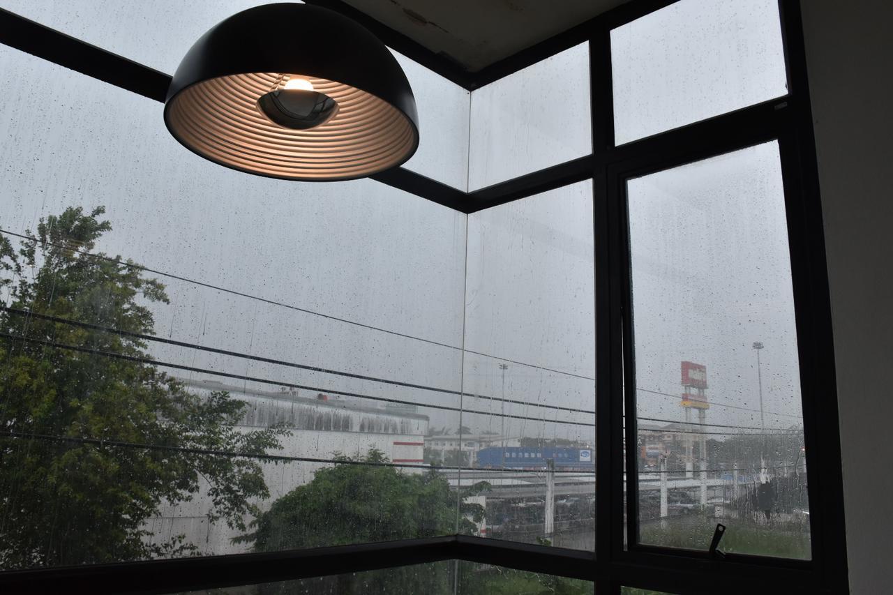 B Boutique Residence Surat Thani Exteriör bild