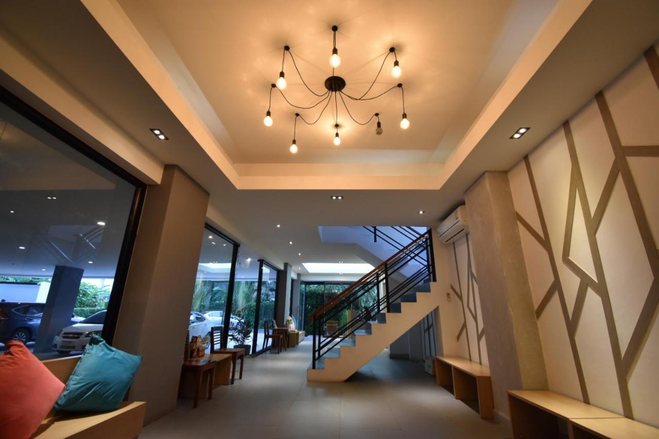 B Boutique Residence Surat Thani Exteriör bild